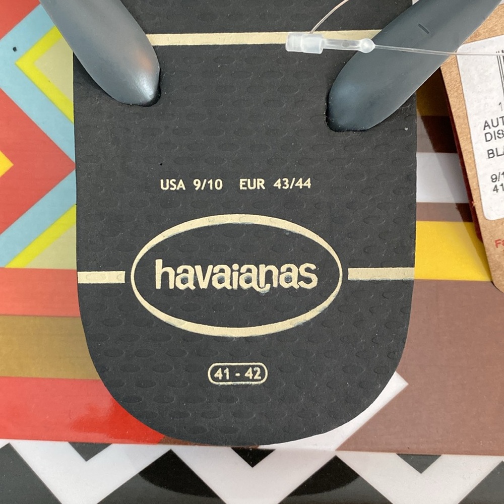 Havaianas Black and Gray Striped Flip Flops - Picture 2 of 6